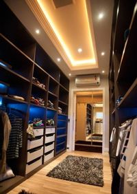 Большая открытая гардеробная комната с комбинированным наполнением Ачинск